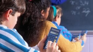 Calculadoras no Ensino Fundamental Prejudicam as Habilidades